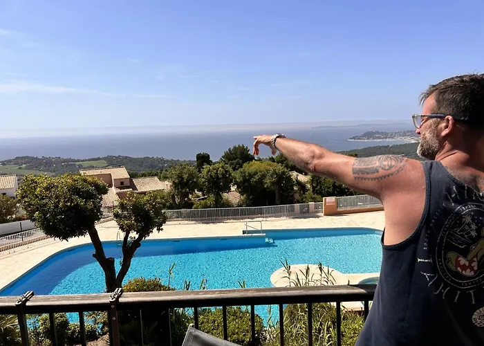 Studio Pool House 2 Etoiles Vue Mer Panoramique Amazing Sea View Wifi Linge Linen Inclus Aircondition