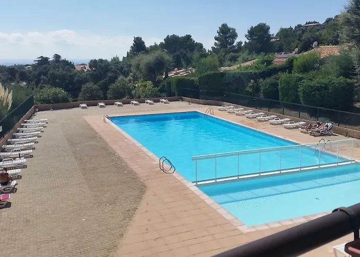 Le Petit Vue Mer